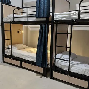 https://ragamuffin-hostel-coffee-bar.comcaribbean.com
