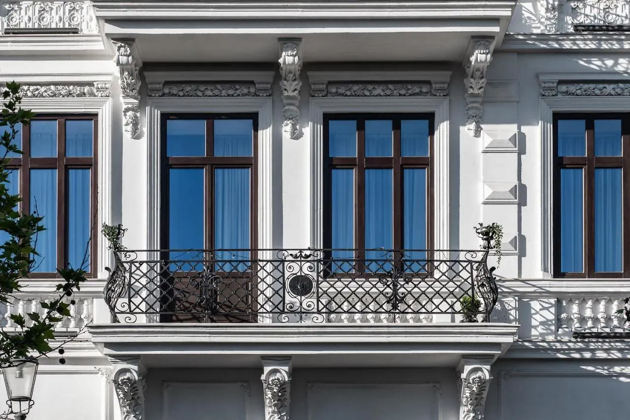 Holt Old Town Luxury Suites With Balcony Bucarest Locanda