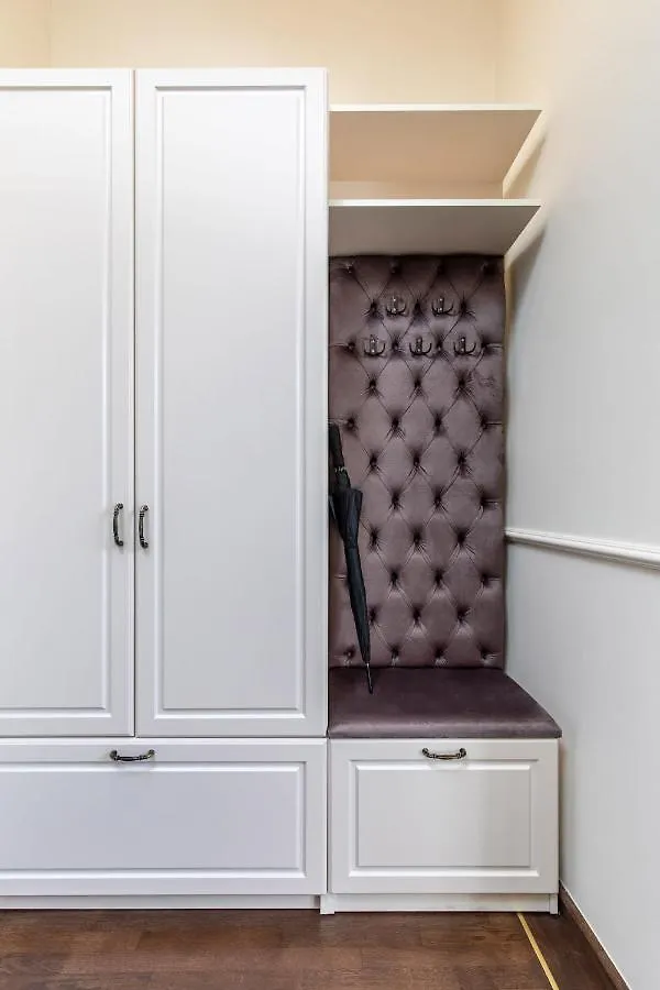 Holt Old Town Luxury Suites With Balcony Bucarest