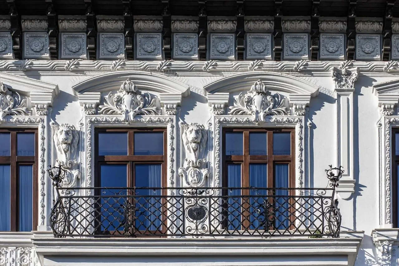 بيت ريفي Holt Old Town Luxury Suites With Balcony بوخارست رومانيا